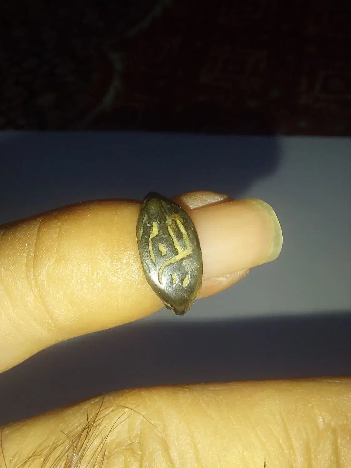 مهره گبری،نشان|کلکسیون اشیاء عتیقه|شیراز, امام حسین|دیوار