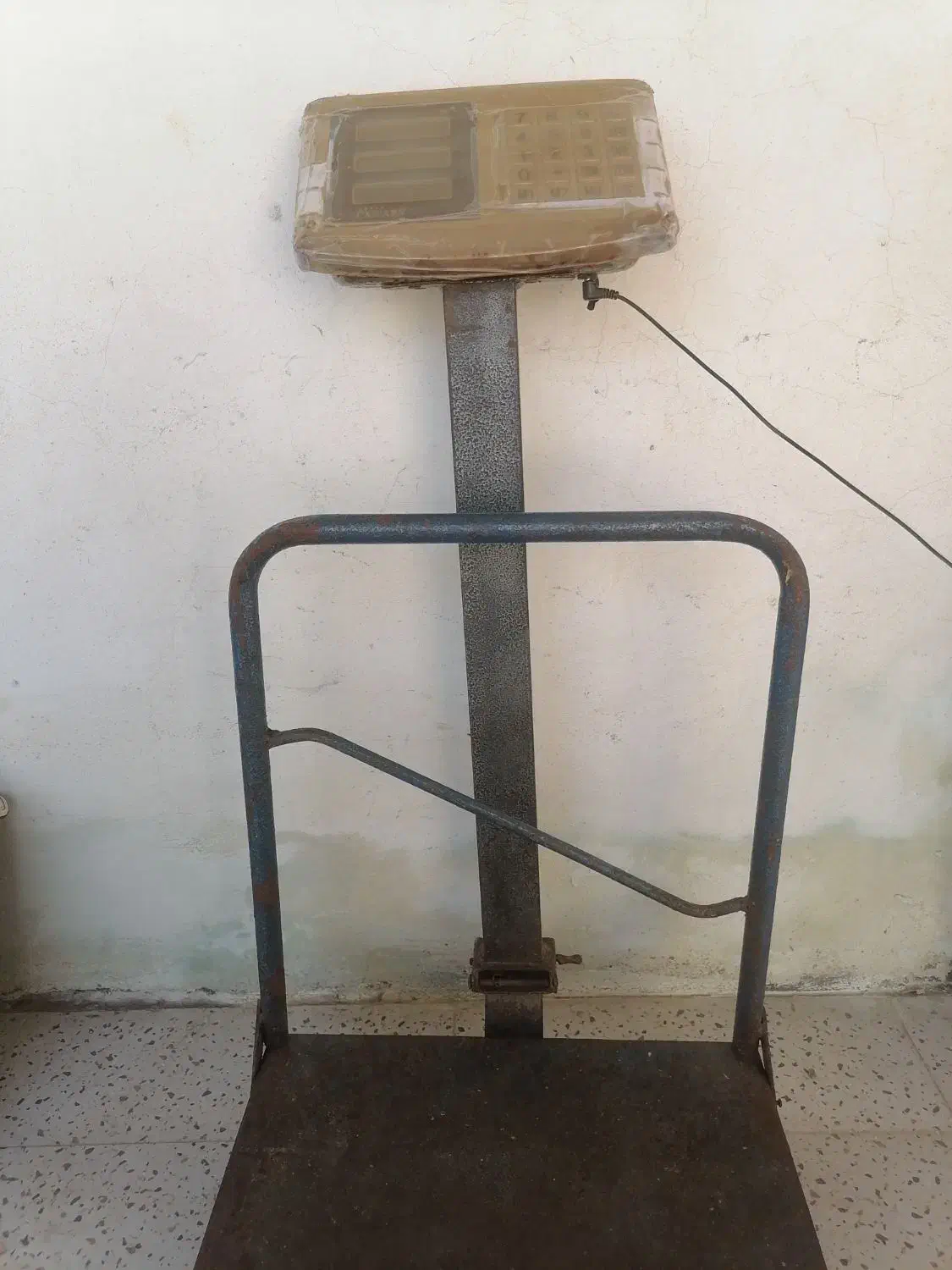 ترازو ۳۵۰ کیلویی|فروشگاه و مغازه|قشم, |دیوار