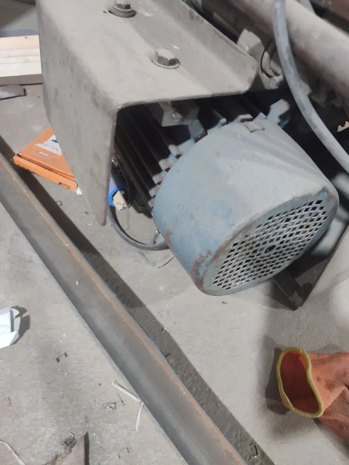 اره خرسندی|ماشین‌آلات صنعتی|خمینی‌شهر, |دیوار