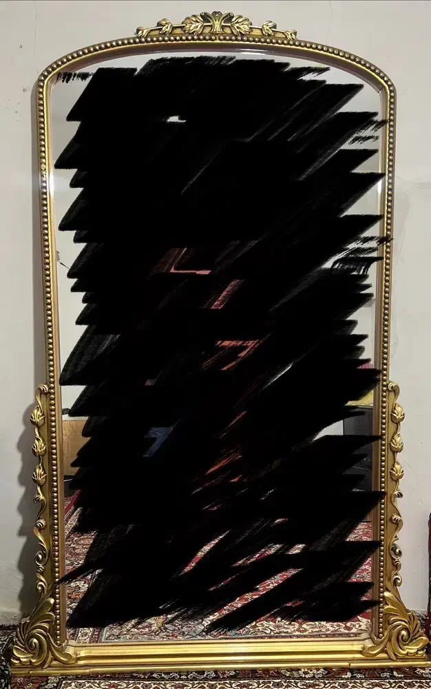 آینه سلطنتی|آینه|قوچان, |دیوار