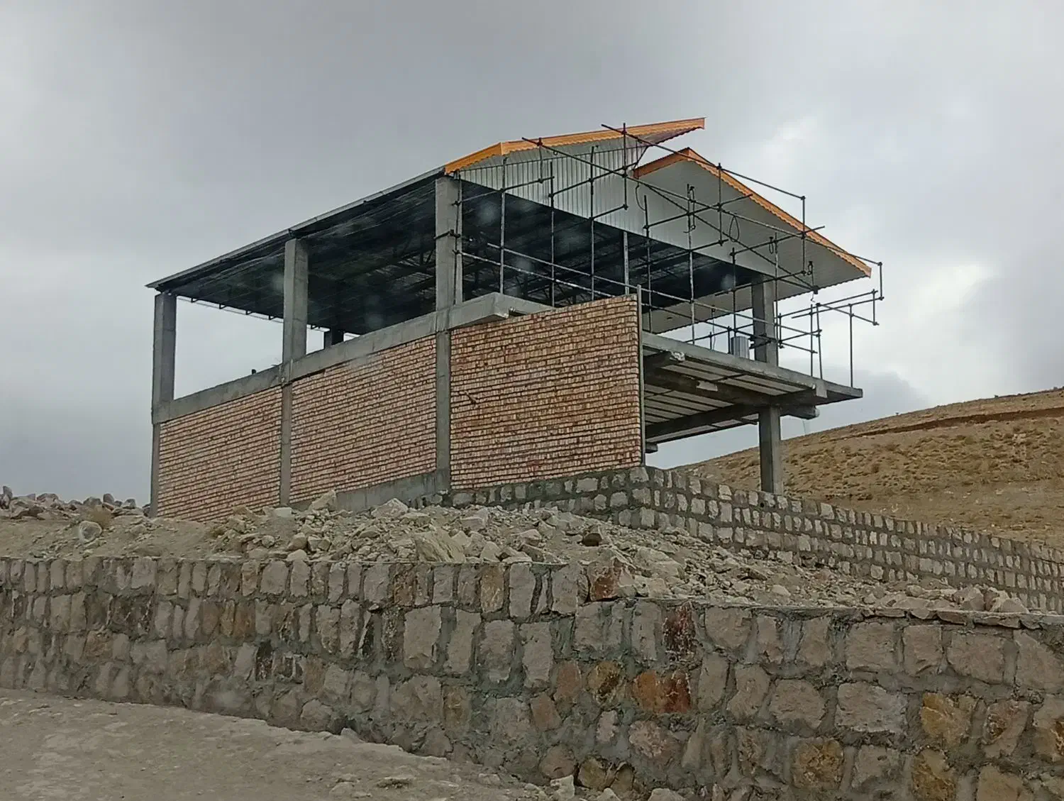 کار بنایی|خدمات پیشه و مهارت|میانه, |دیوار