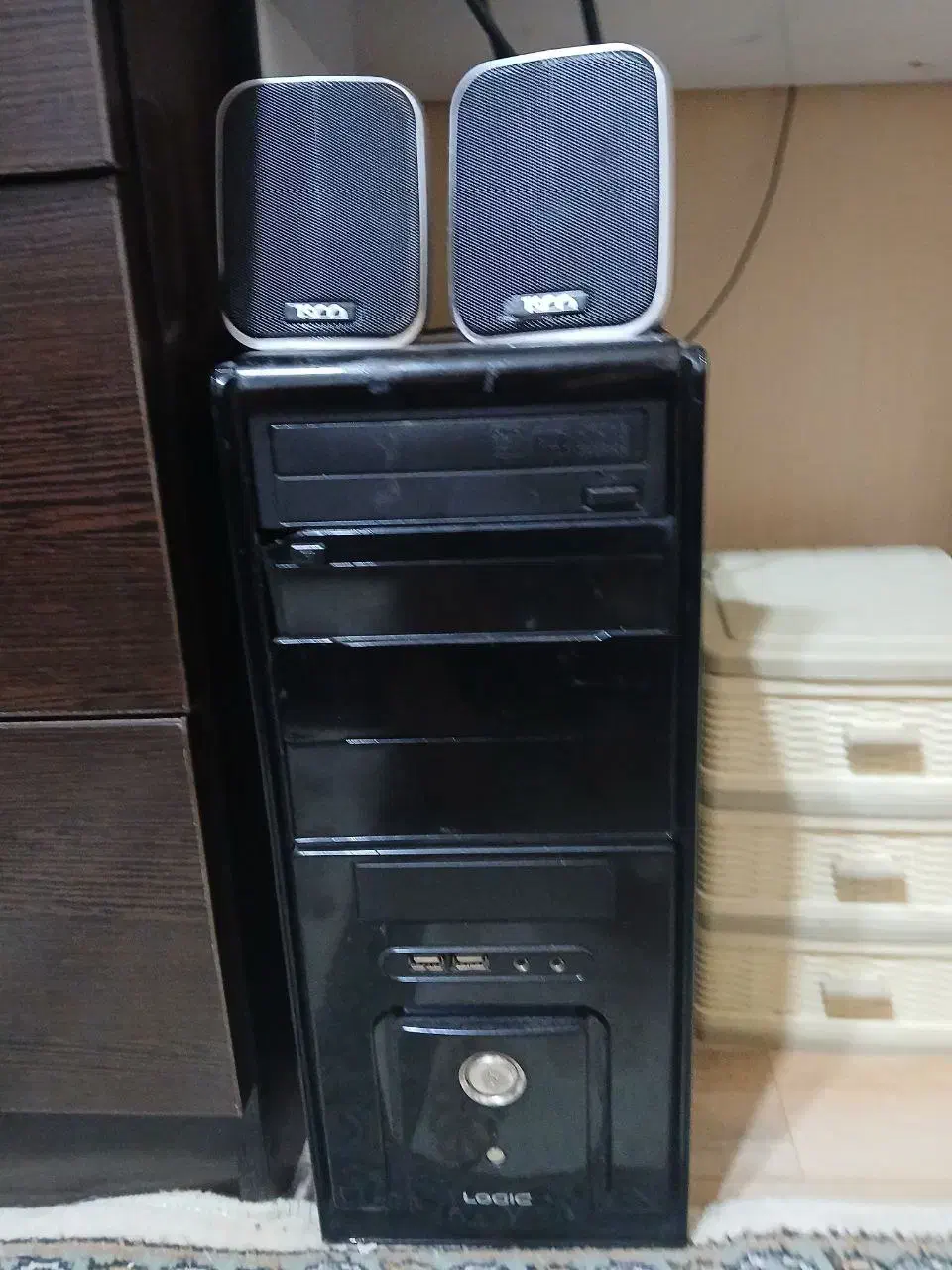 کامپیوتر|رایانه رومیزی|بندر انزلی, سامانسر|دیوار