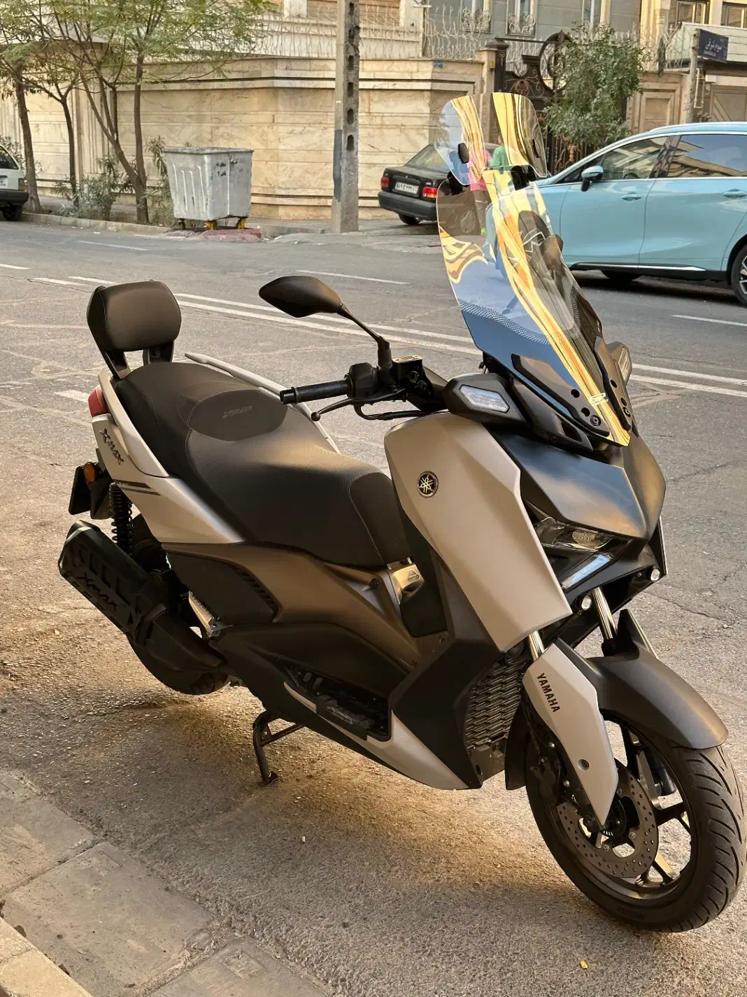 Xmax|موتورسیکلت|تهران, خزانه|دیوار