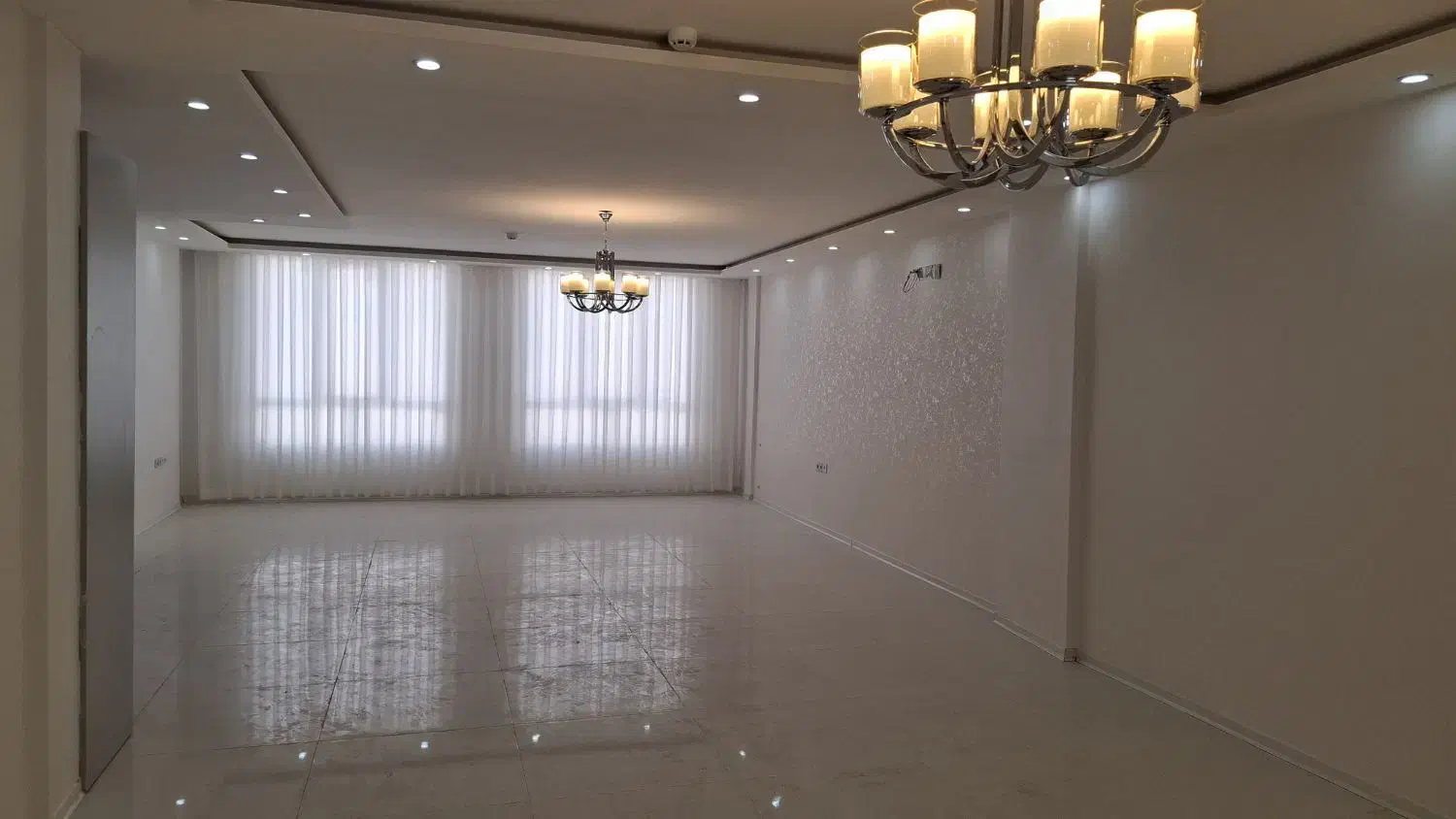 آپارتمان ۱۸۰ متری۳ خواب حاشیه کاظمیه/ ویو ابدی|فروش آپارتمان|مشهد, امیریه|دیوار