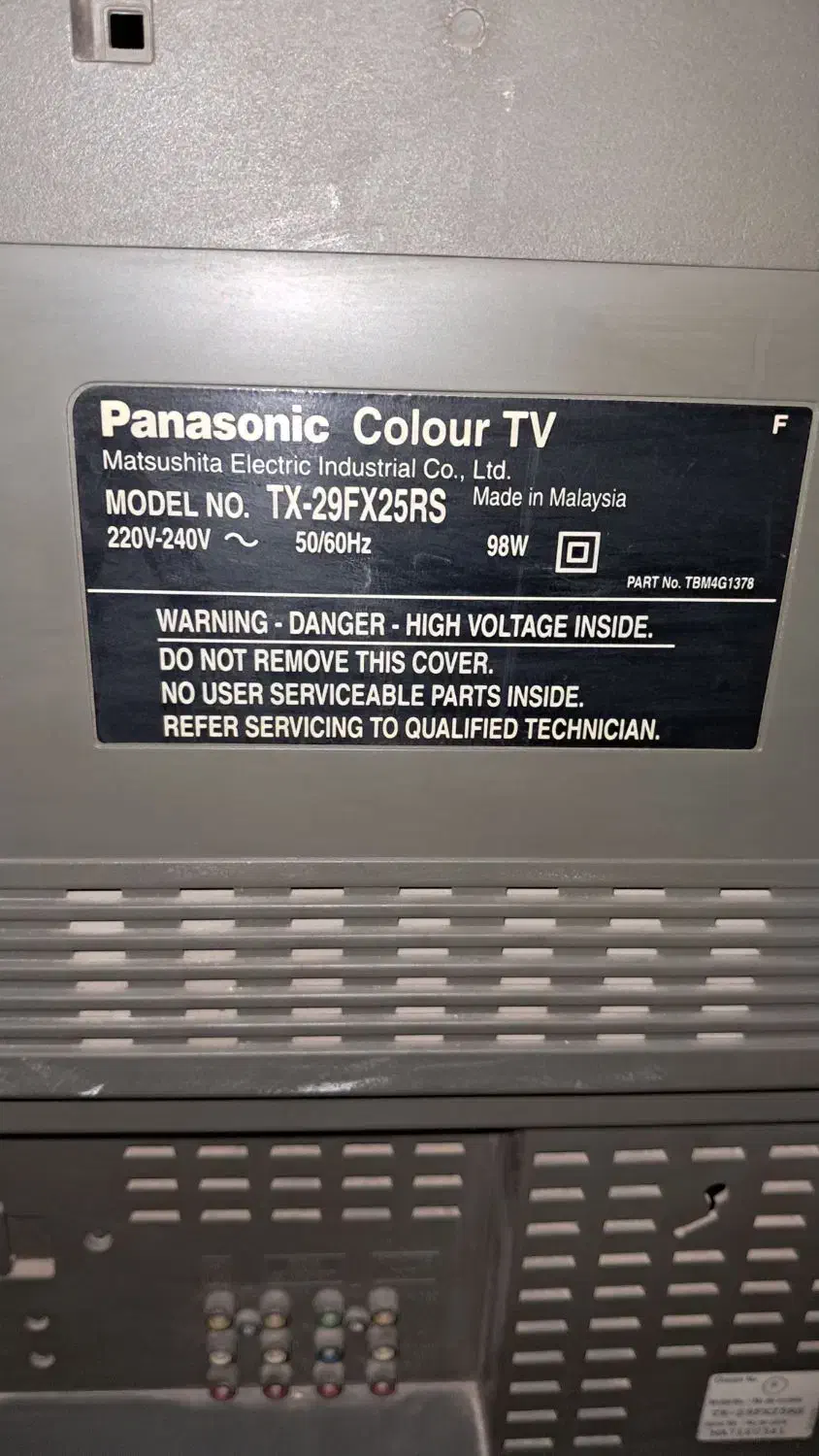 تلویزیون رنگی پاناسونیک 28 اینچ|تلویزیون و پروژکتور|اهواز, پردیس دو|دیوار