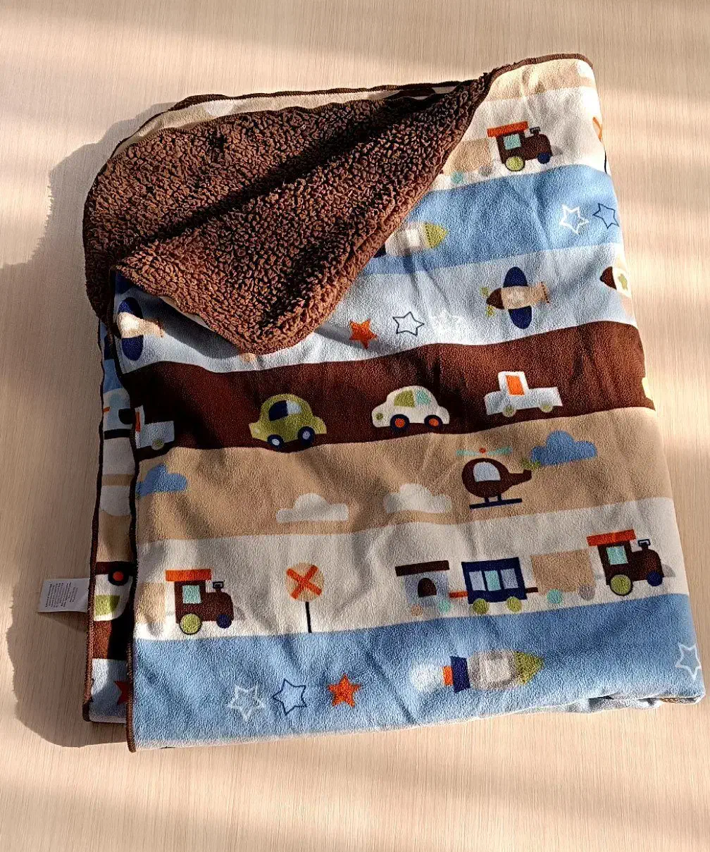 پتو دور پیچ|اسباب و اثاث بچه|مشهد, سرافرازان|دیوار