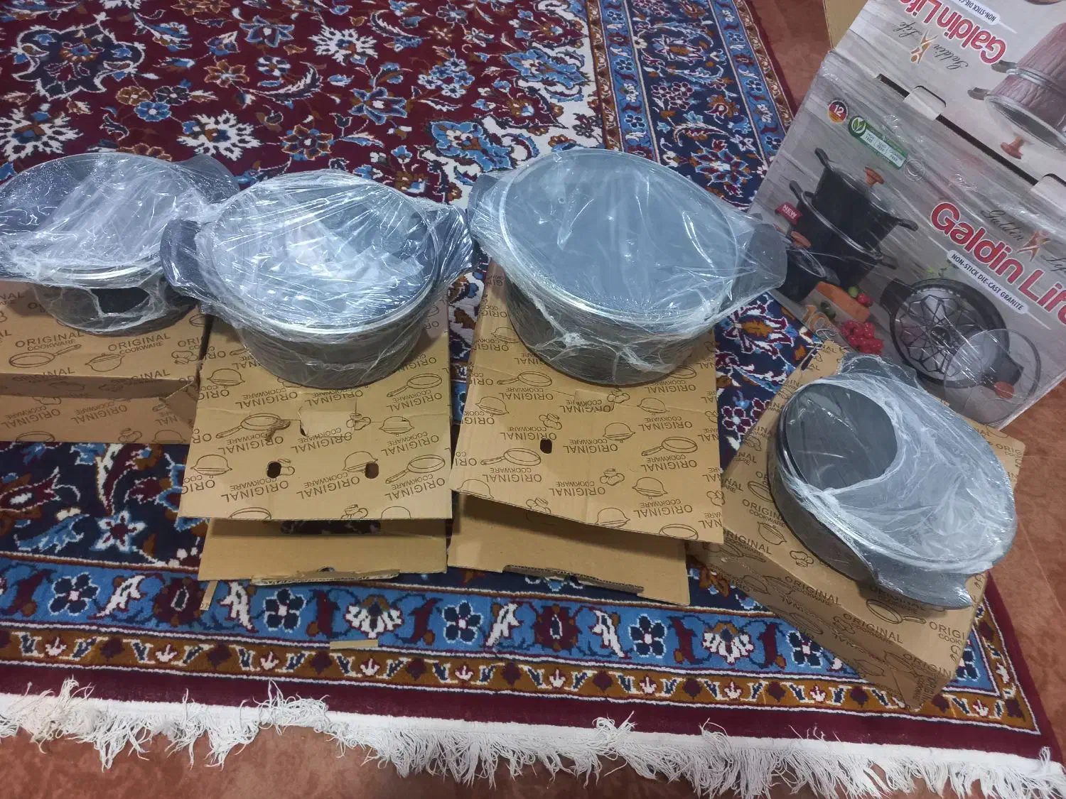 سرویس قابلمه نو|ظروف پختوپز|اهر, |دیوار