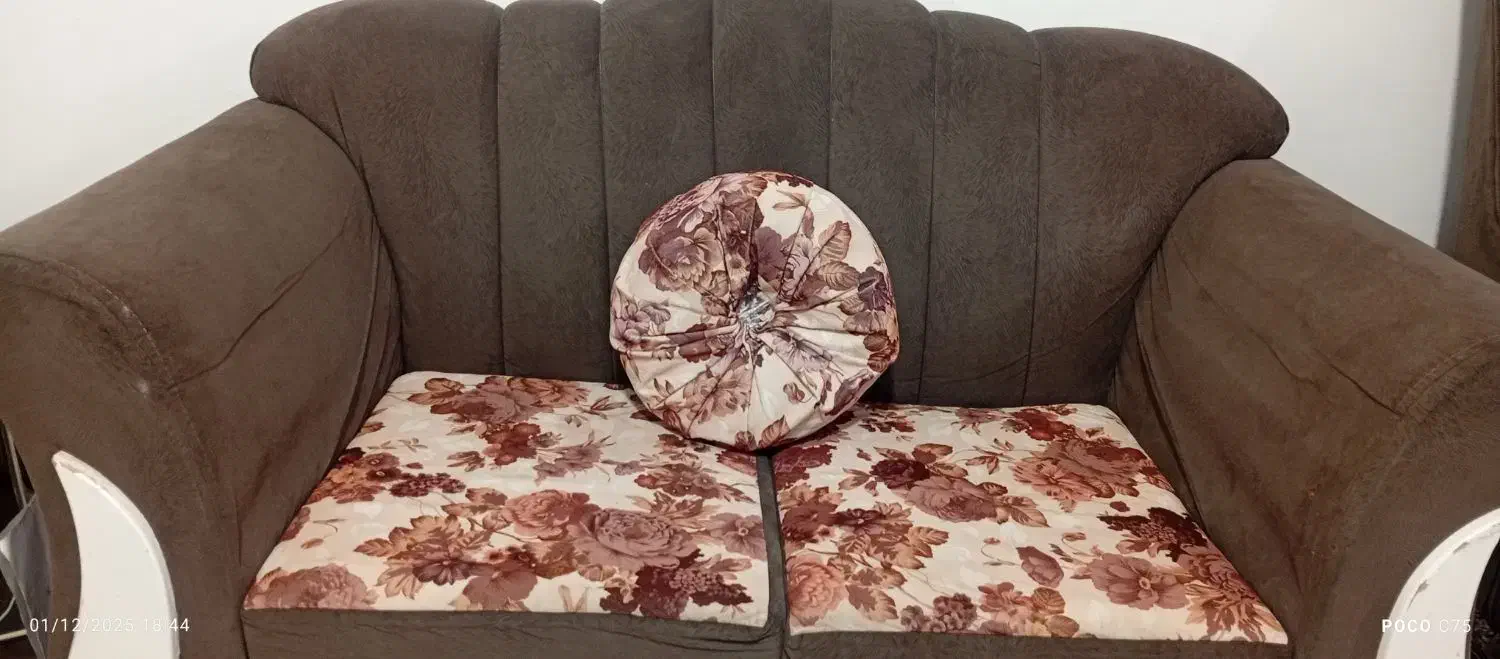 مبل۷نفره|مبلمان خانگی و میز عسلی|سنقر, |دیوار