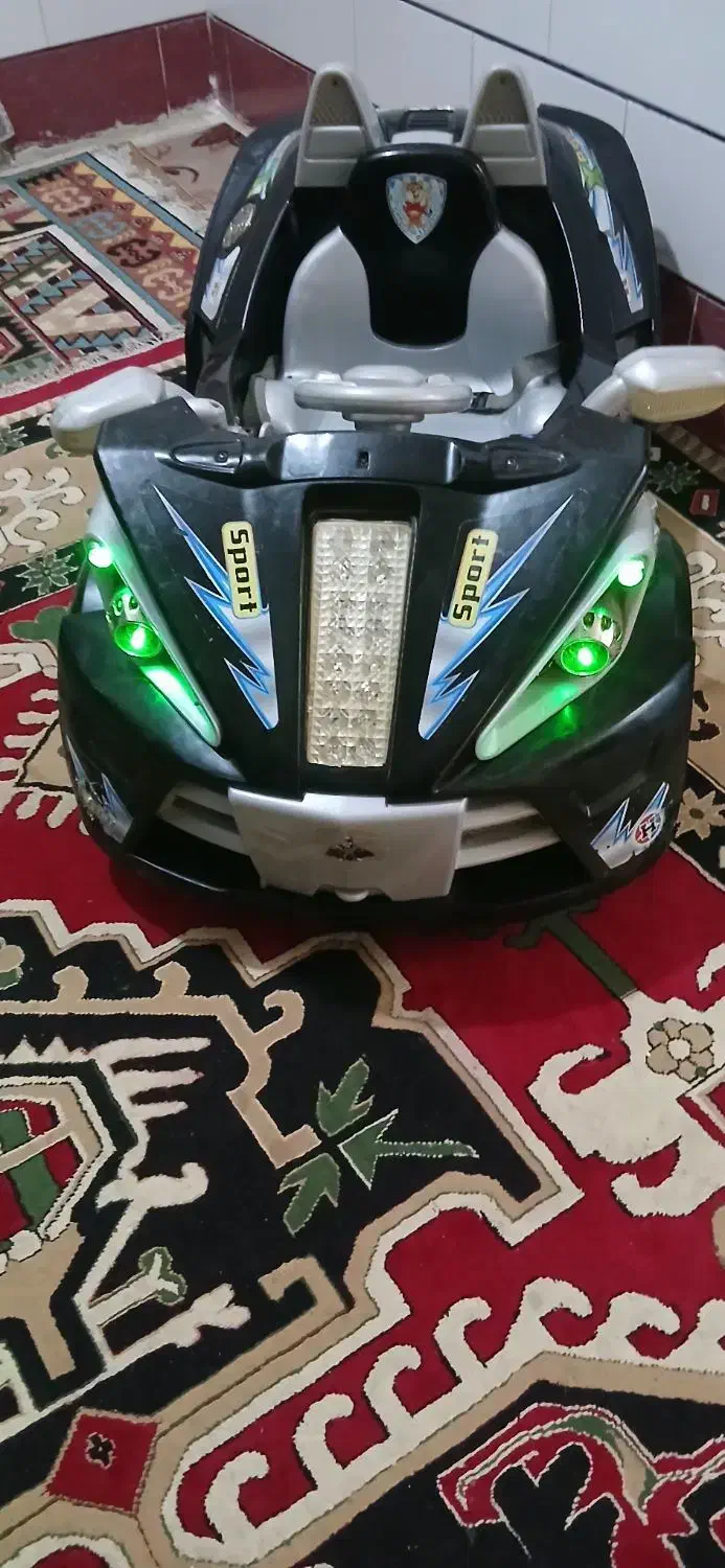 ماشین شارژی سالم و تمیز|اسباب‌‌بازی|کارون, |دیوار