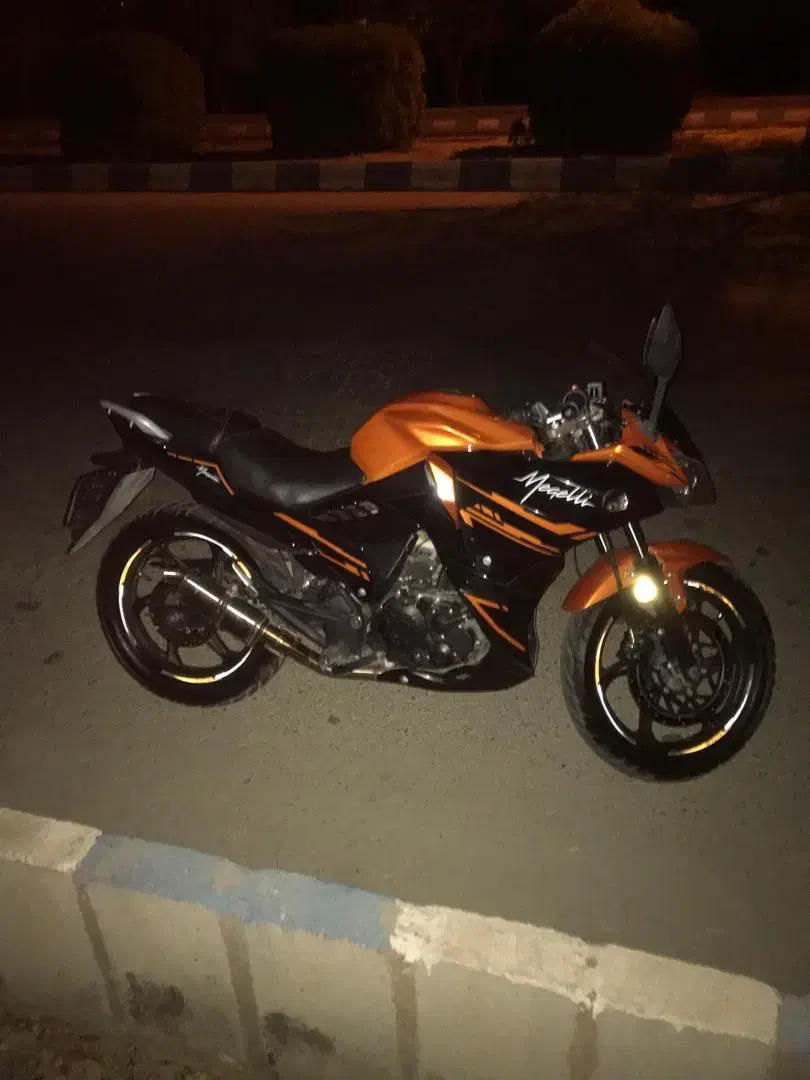 مگلی ۲۰۰|موتورسیکلت|اهواز, کوی نفت|دیوار