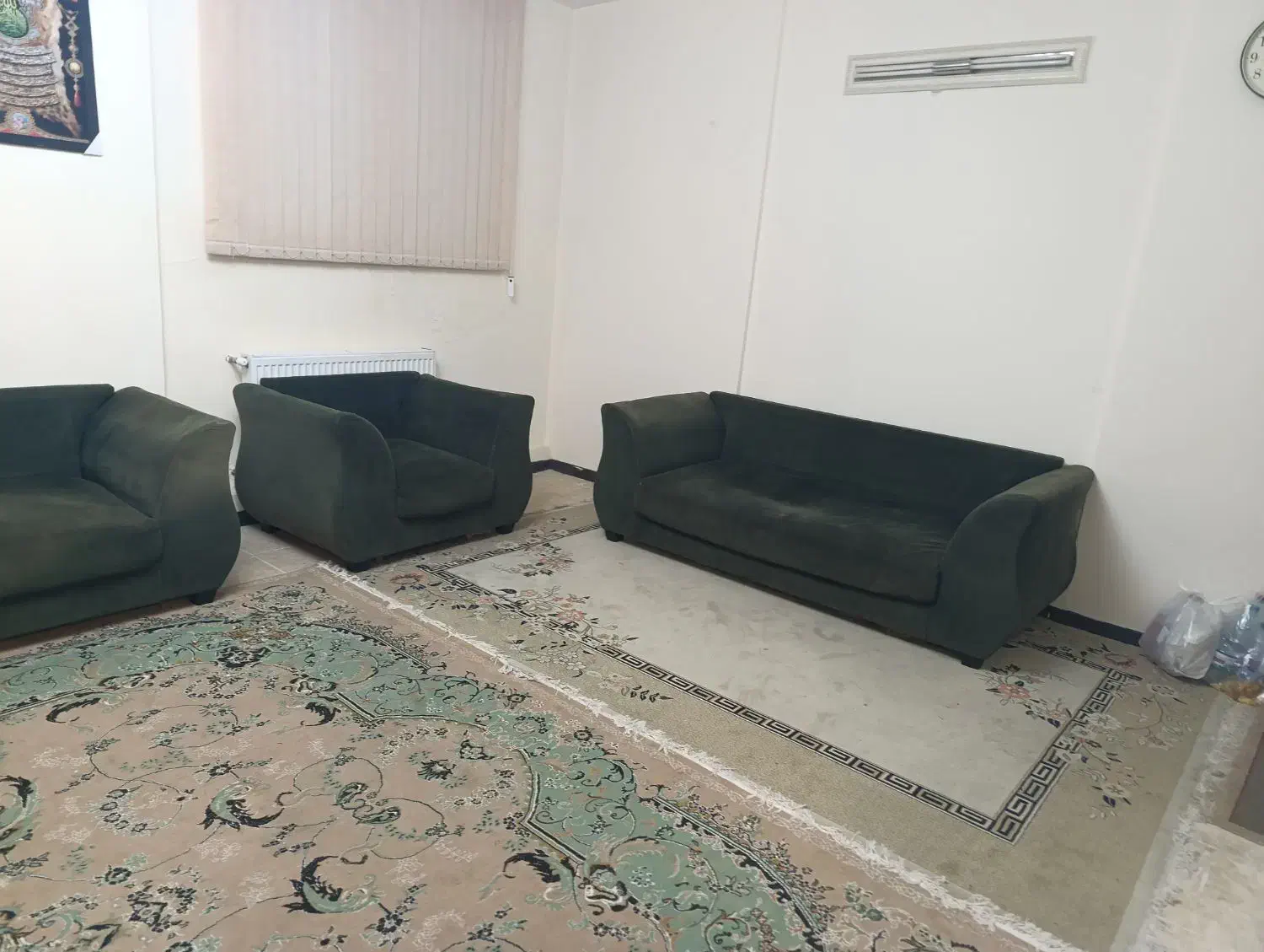 مبل و میز تلویزیون|مبلمان خانگی و میز عسلی|صدرا-فارس, فاز ۲|دیوار