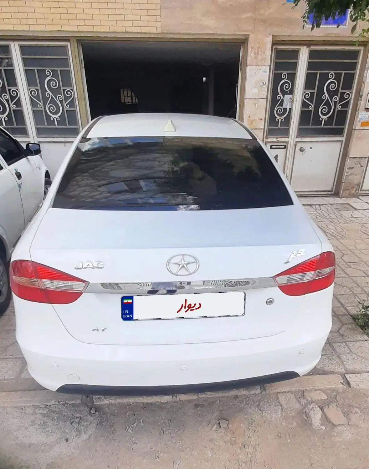 جک j5|خودرو سواری و وانت|همدان, |دیوار