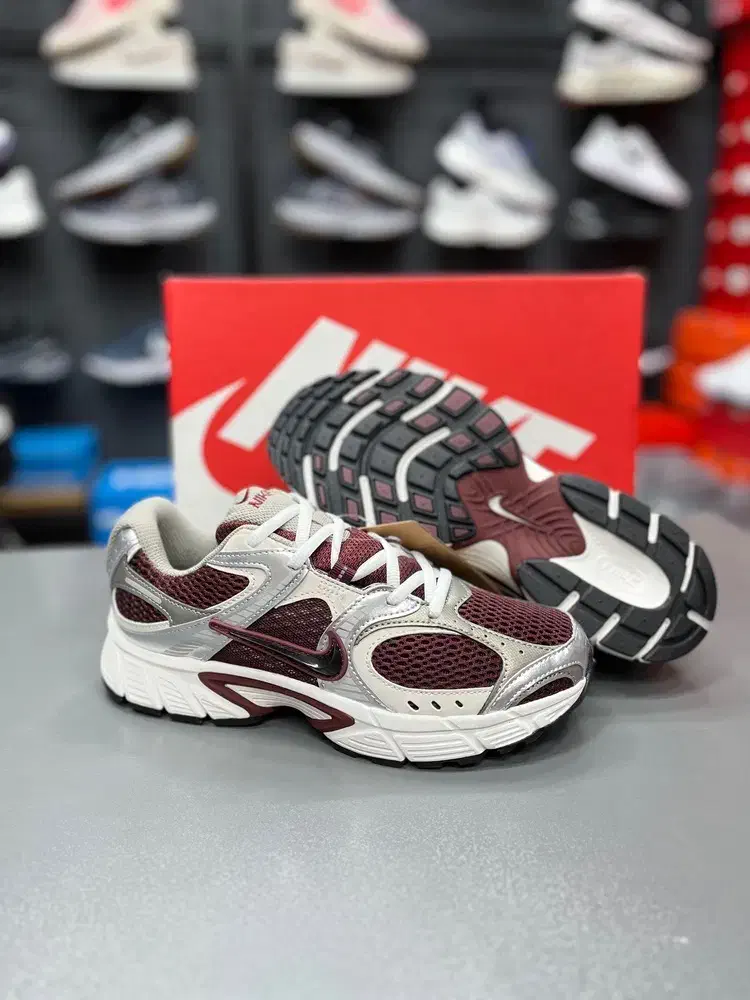 v5k|کیف، کفش، کمربند|گلبهار, شهر جدید گلبهار|دیوار