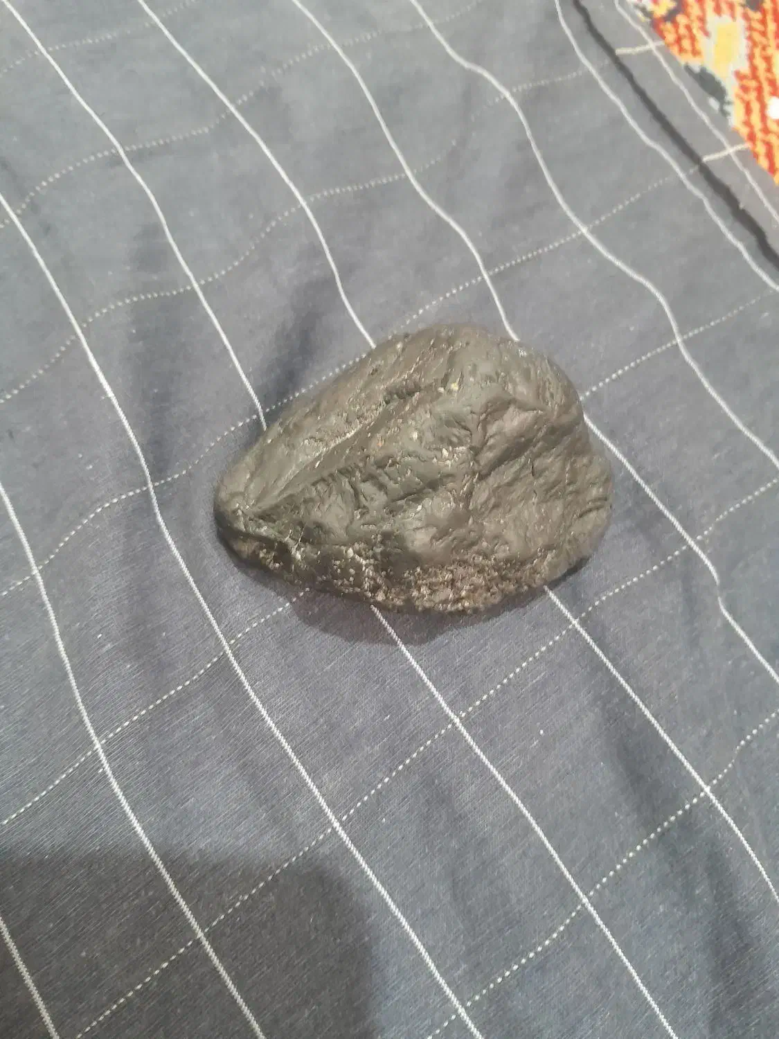 شهاب سنگ فروشی|کلکسیون اشیاء عتیقه|رشت, فرودگاه سردار جنگل رشت|دیوار