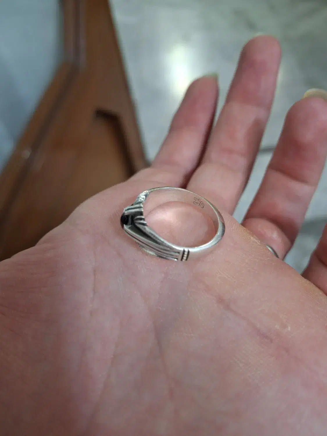 ستاره پران مشکی|جواهرات|زنجان, |دیوار