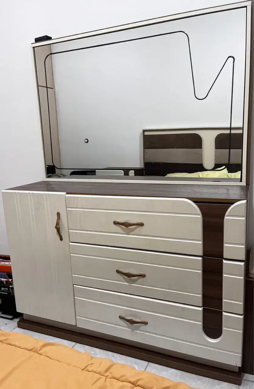 سرویس تخت خواب|تخت و سرویس خواب|اهواز, سلطانمنش|دیوار