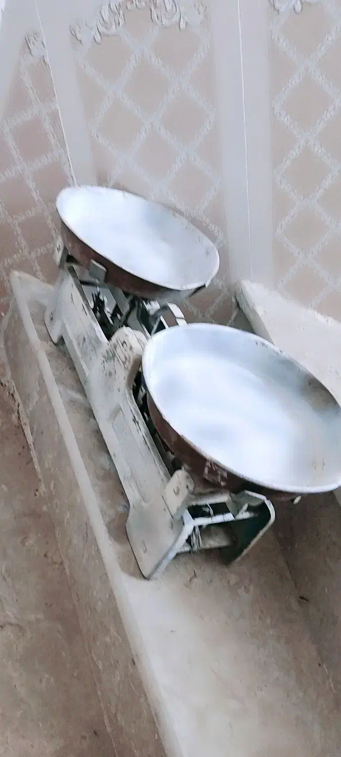 ترازو سنگی 20کیلوی و10کیلوی|فروشگاه و مغازه|زابل, |دیوار