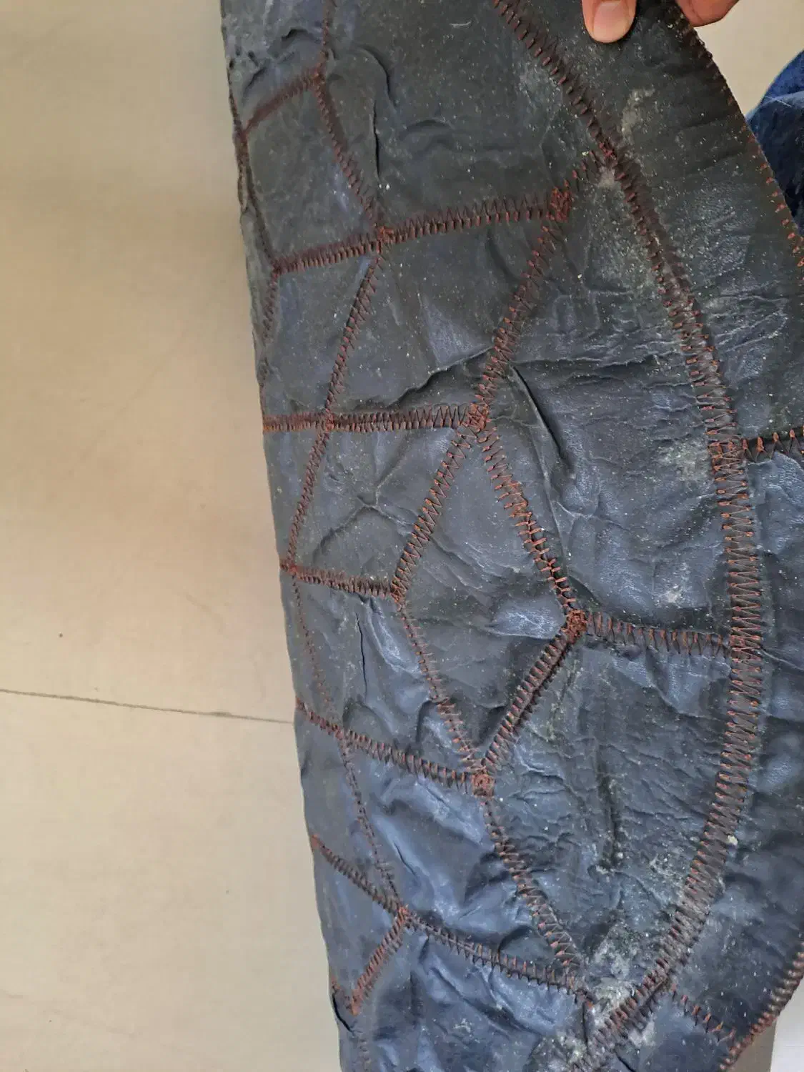 فرش چرم دست دوز|فرش|تهران, حکیمیه|دیوار