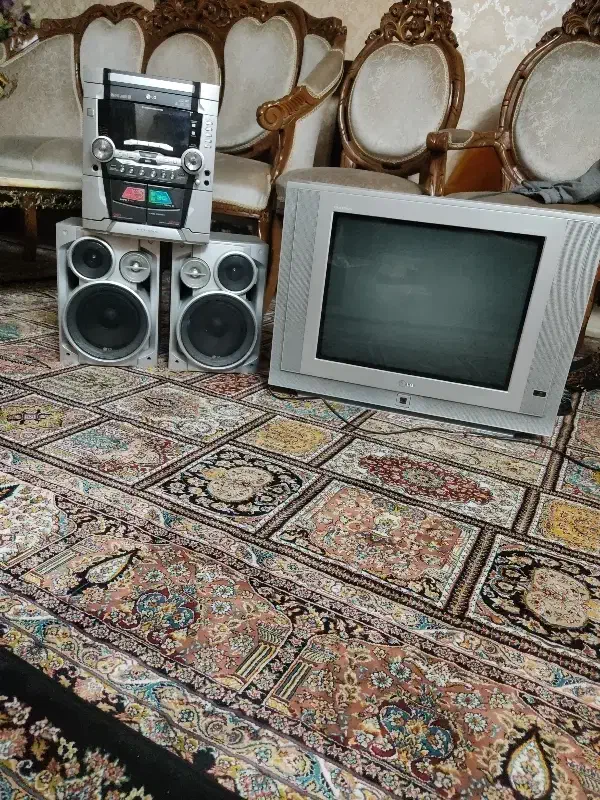 تلویزیون ال جی|تلویزیون و پروژکتور|قم, شهرک امام حسن|دیوار