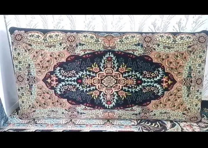 پشتی|پشتی|مشهد, بهمن|دیوار