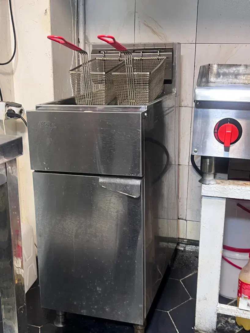 فروش لوازم فست فود|کافیشاپ و رستوران|کیش, |دیوار