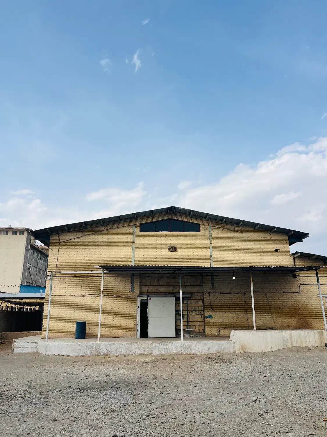 ۲سالن سردخانه +سالن بسته بندی و دفتر و اتاق کارگری|اجارهٔ دفتر صنعتی، کشاورزی، تجاری|جیرفت, |دیوار