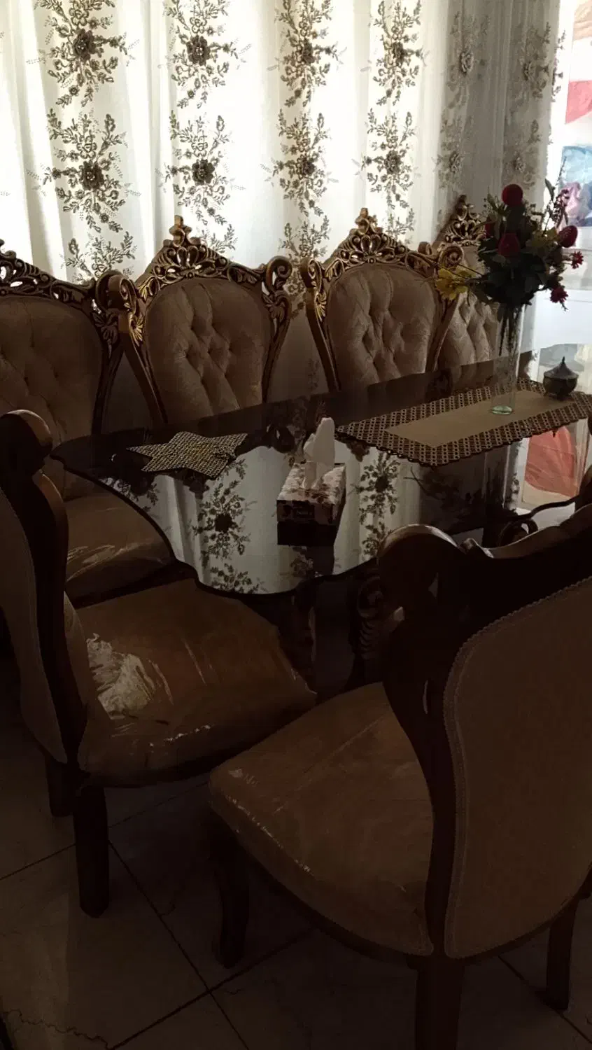 میز ناهار خوری سلطنتی|میز و صندلی غذاخوری|فردیس, نسترن غربی|دیوار