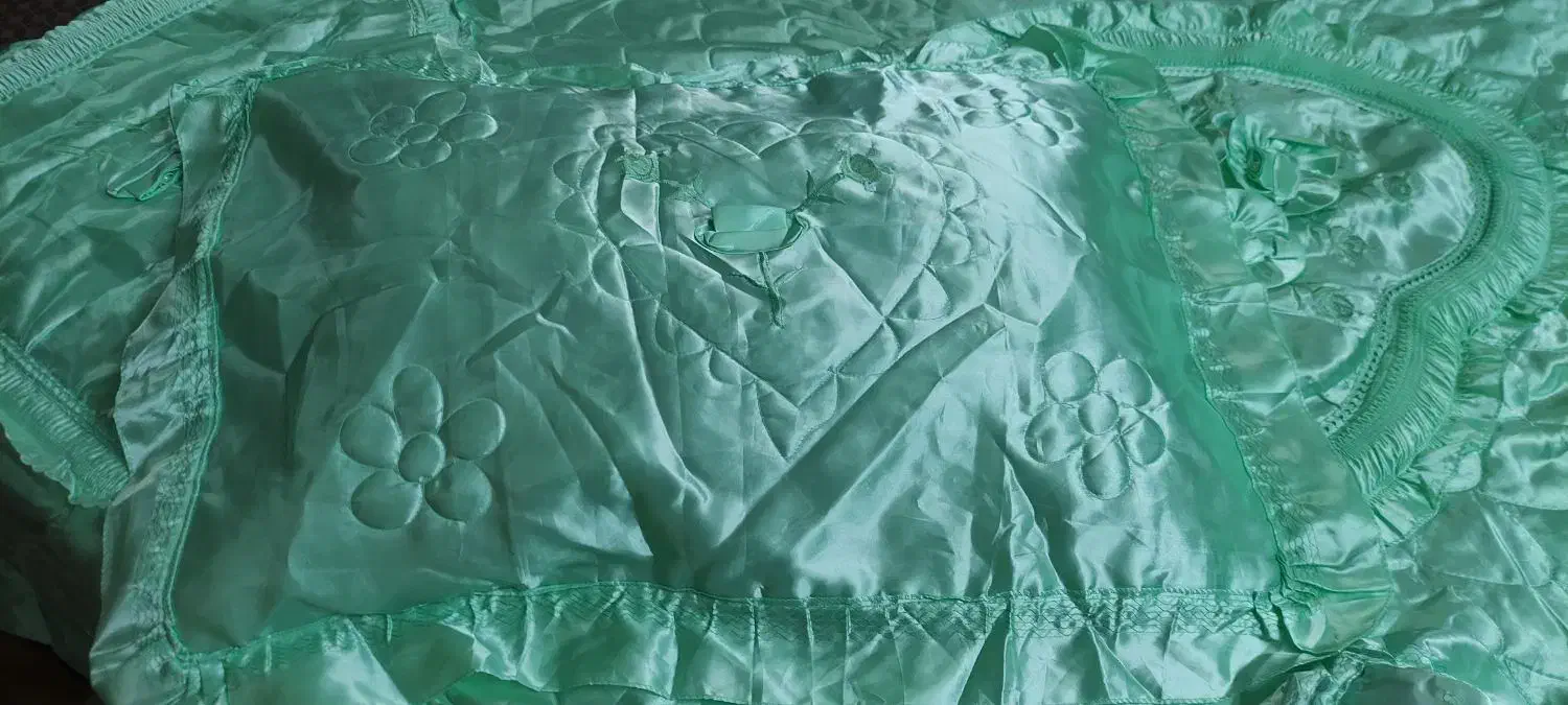 روتختی ساتن اعلا|سرویس روتختی|فولادشهر, A4|دیوار