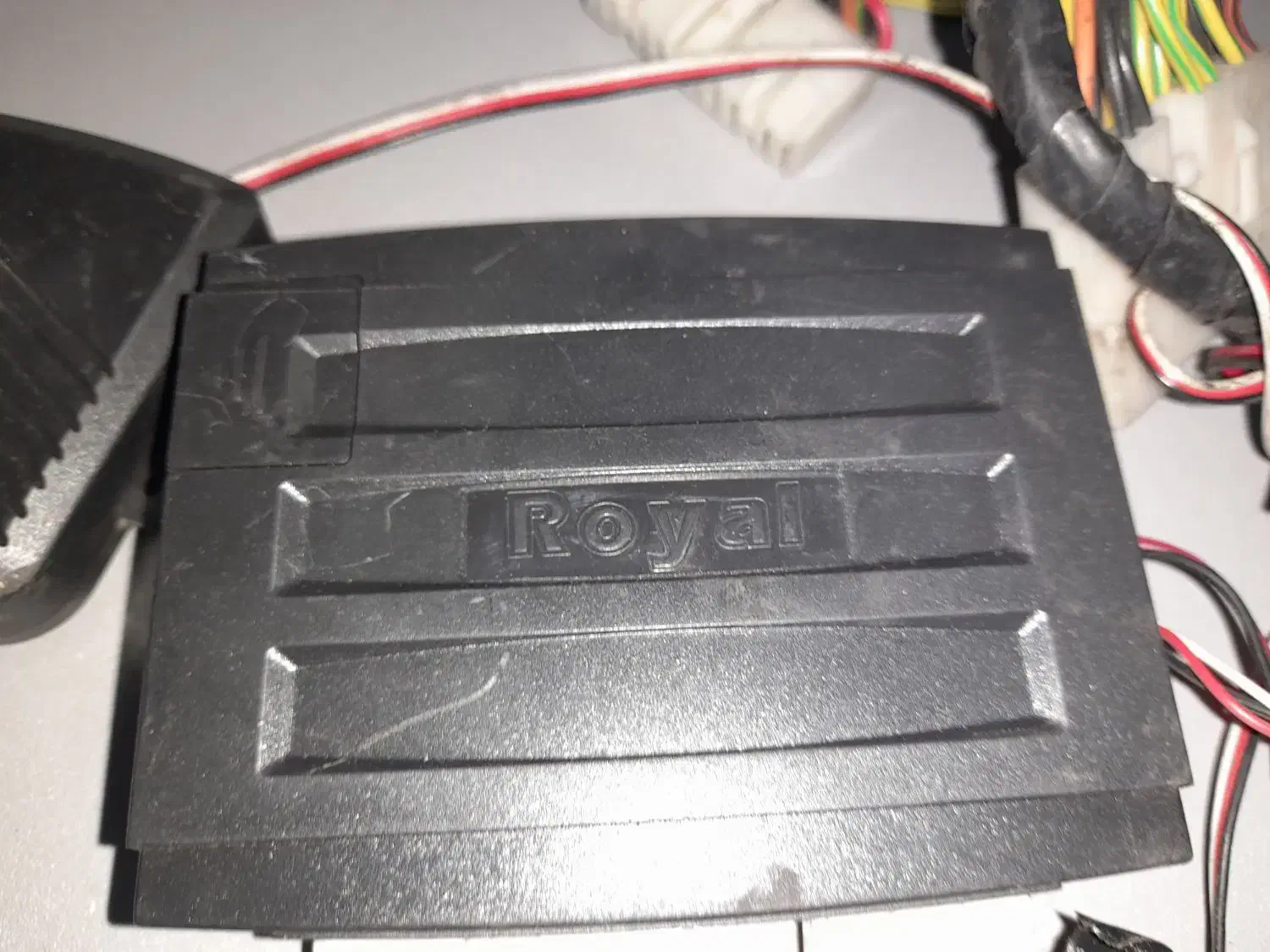 دزدگیر خودرو استیل میت و رویال|قطعات یدکی و لوازم جانبی|تهران, مینای شمالی (مخبر)|دیوار