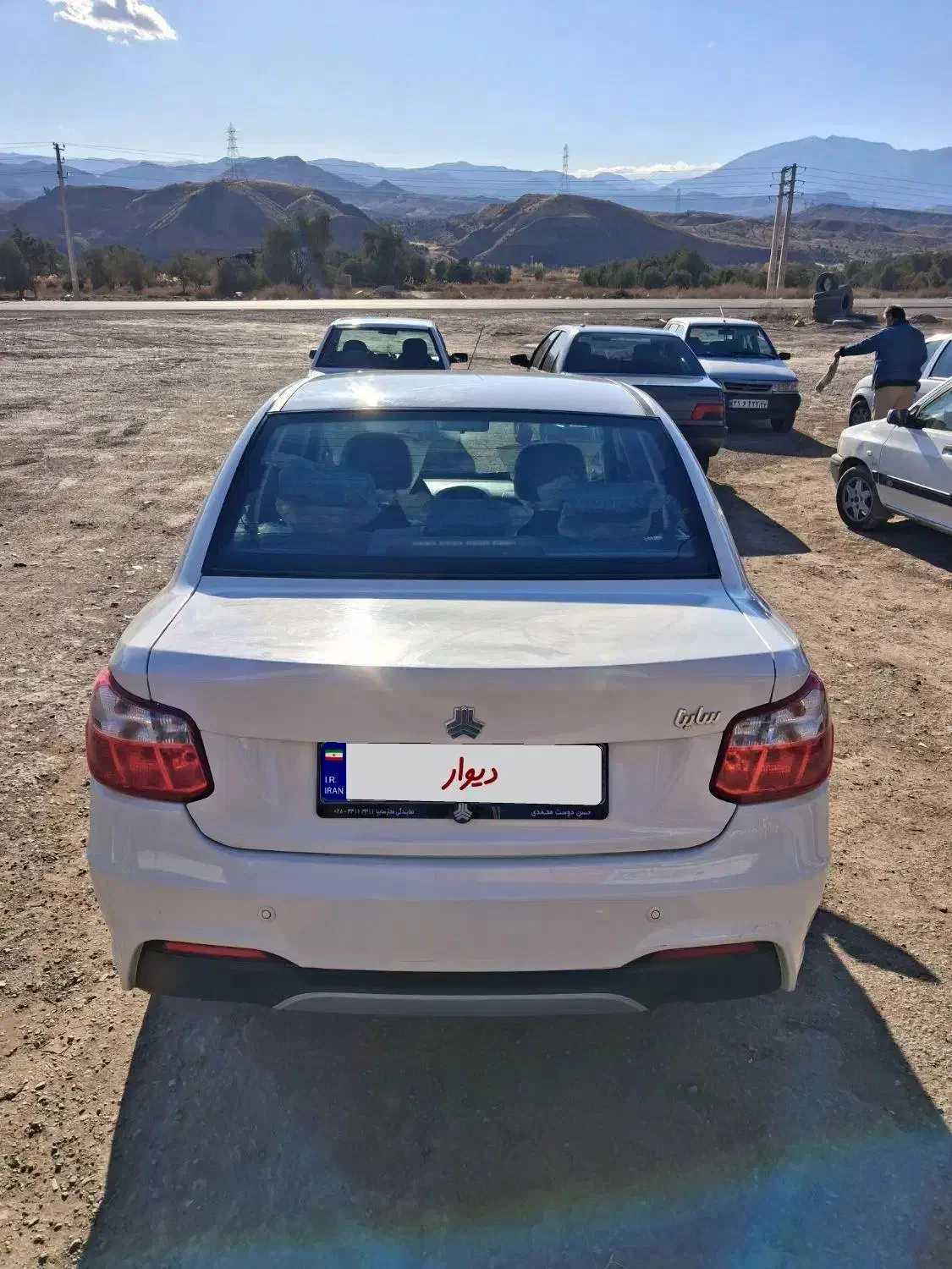 ساینا مدل ۴۰۲|خودرو سواری و وانت|لوشان, |دیوار