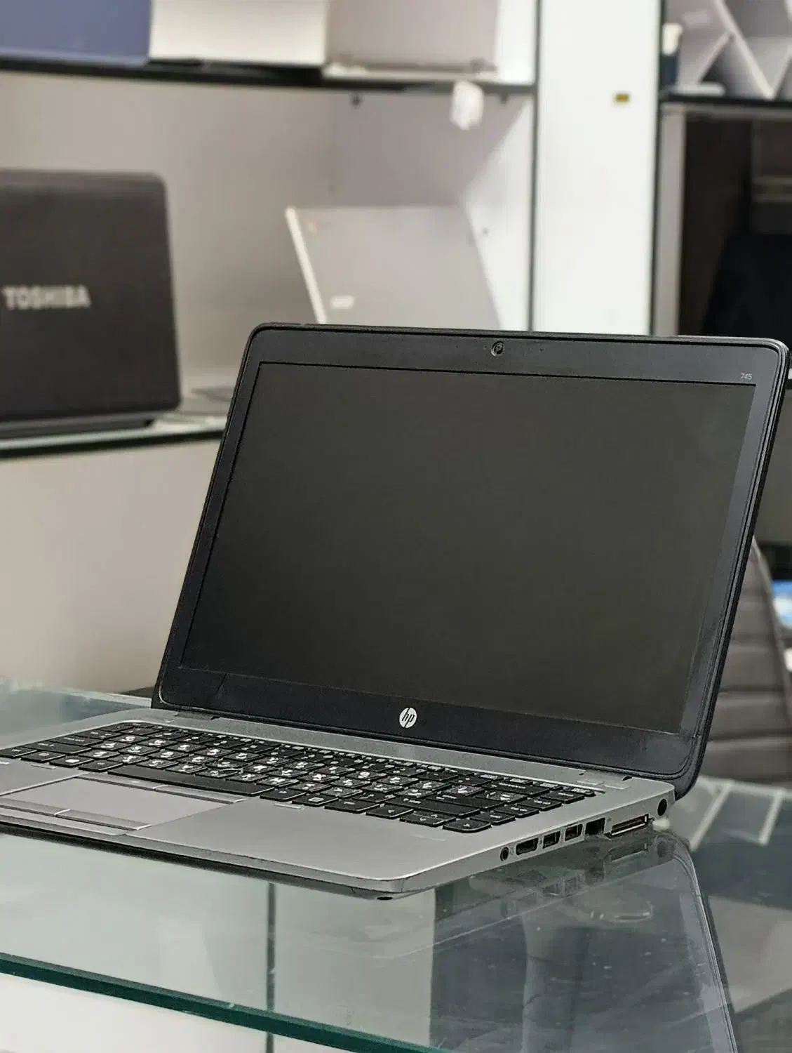 hp 14 اینچ گرافیک دار|رایانه همراه|قم, چهل درخت‎|دیوار