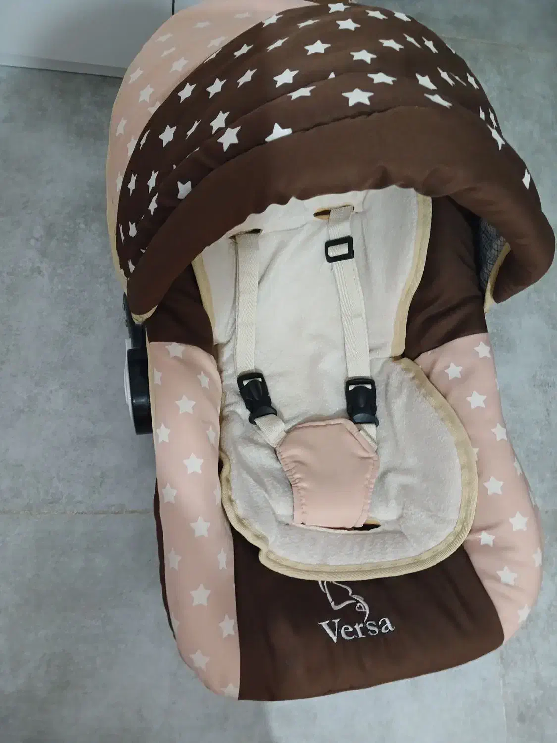 کریر ورسا|کالسکه و لوازم جانبی|قدس, شهر‌قدس|دیوار