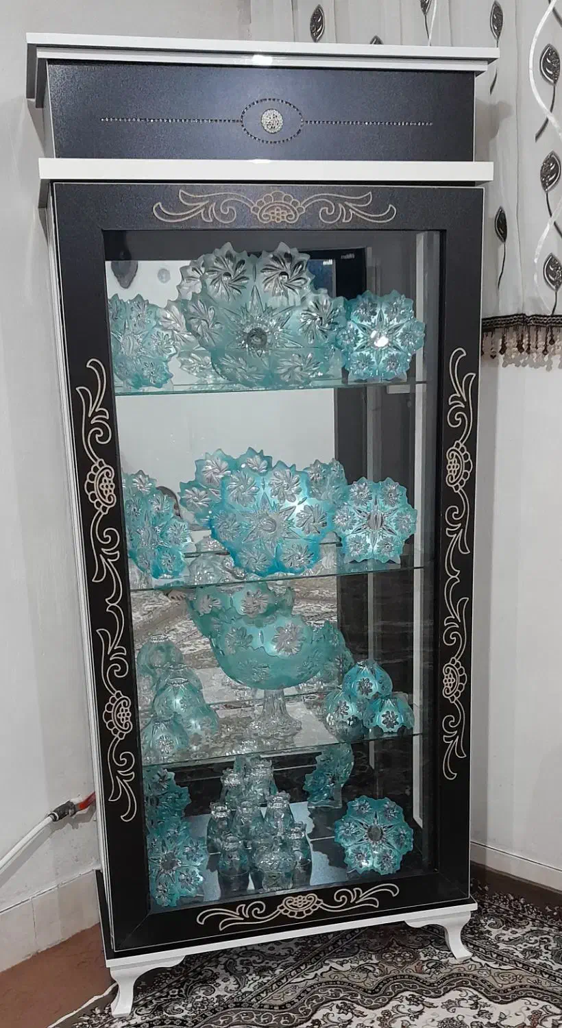 ویترین.بوفه.کنسول|بوفه، ویترین، کنسول|قم, ولیعصر|دیوار