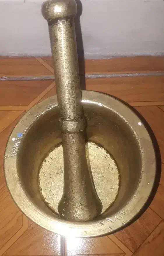 هاونگ تمام برنج قدیمی (کلکسیونی عتیق)|کلکسیون اشیاء عتیقه|تهران, بوستان جنگلی لویزان|دیوار