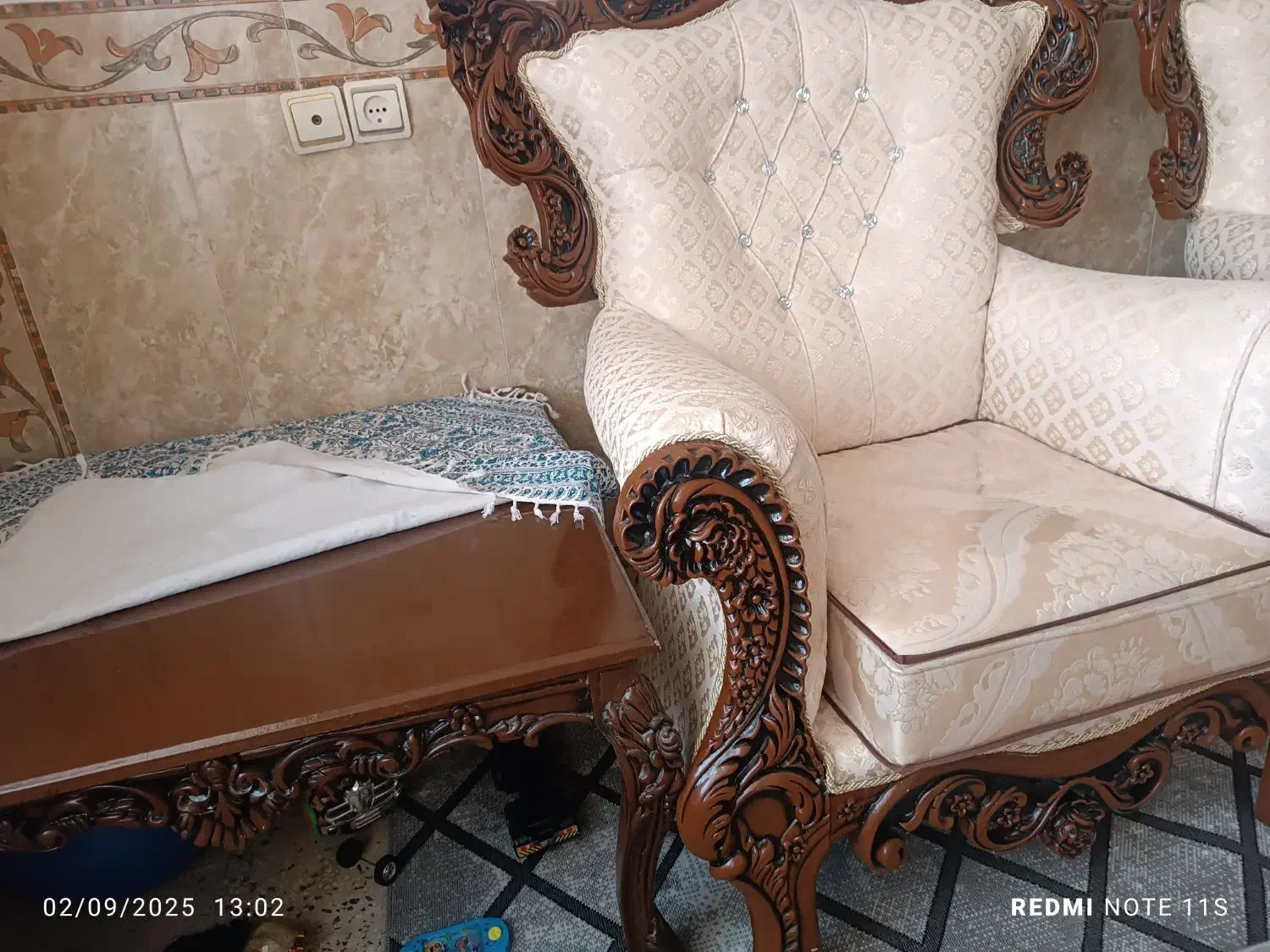مبل سلطنتی|مبلمان خانگی و میز عسلی|سرپل ذهاب, |دیوار