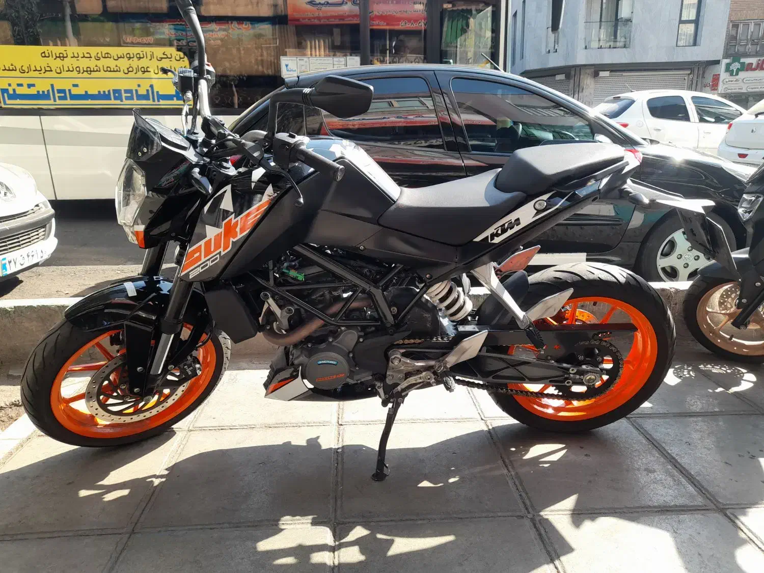 موتور سیکلت دوک 200|موتورسیکلت|تهران, بهار|دیوار