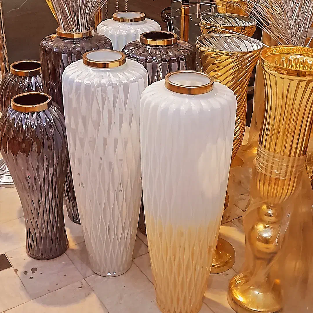 گلدان های ۸۰ سانتی کنار سالنی اک|صنایع دستی و سایر لوازم تزئینی|قم, شهرک فاطمیه|دیوار