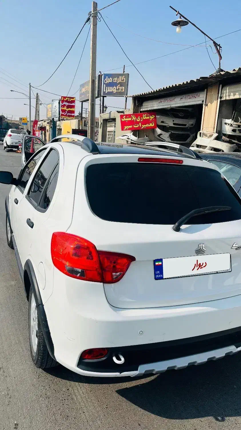 کوییک سفید مشکیr|خودرو سواری و وانت|خمینیشهر, |دیوار