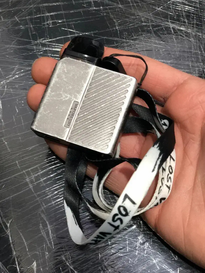 پاد / ویپ|زیورآلات و اکسسوری|میانه, |دیوار