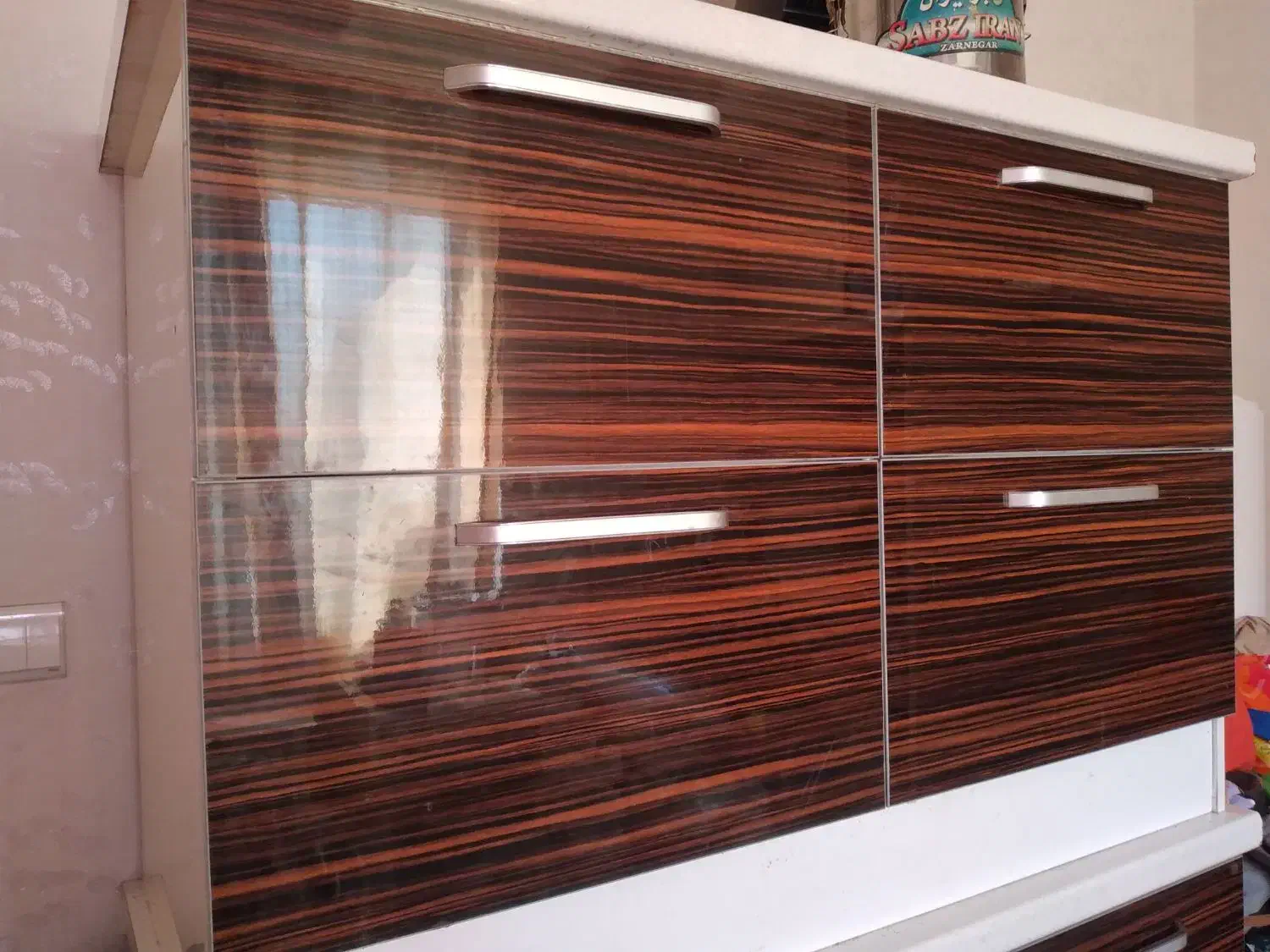 کمد چهار در جنس های گلاس|جاکفشی، کمد، دراور|بندرعباس, |دیوار