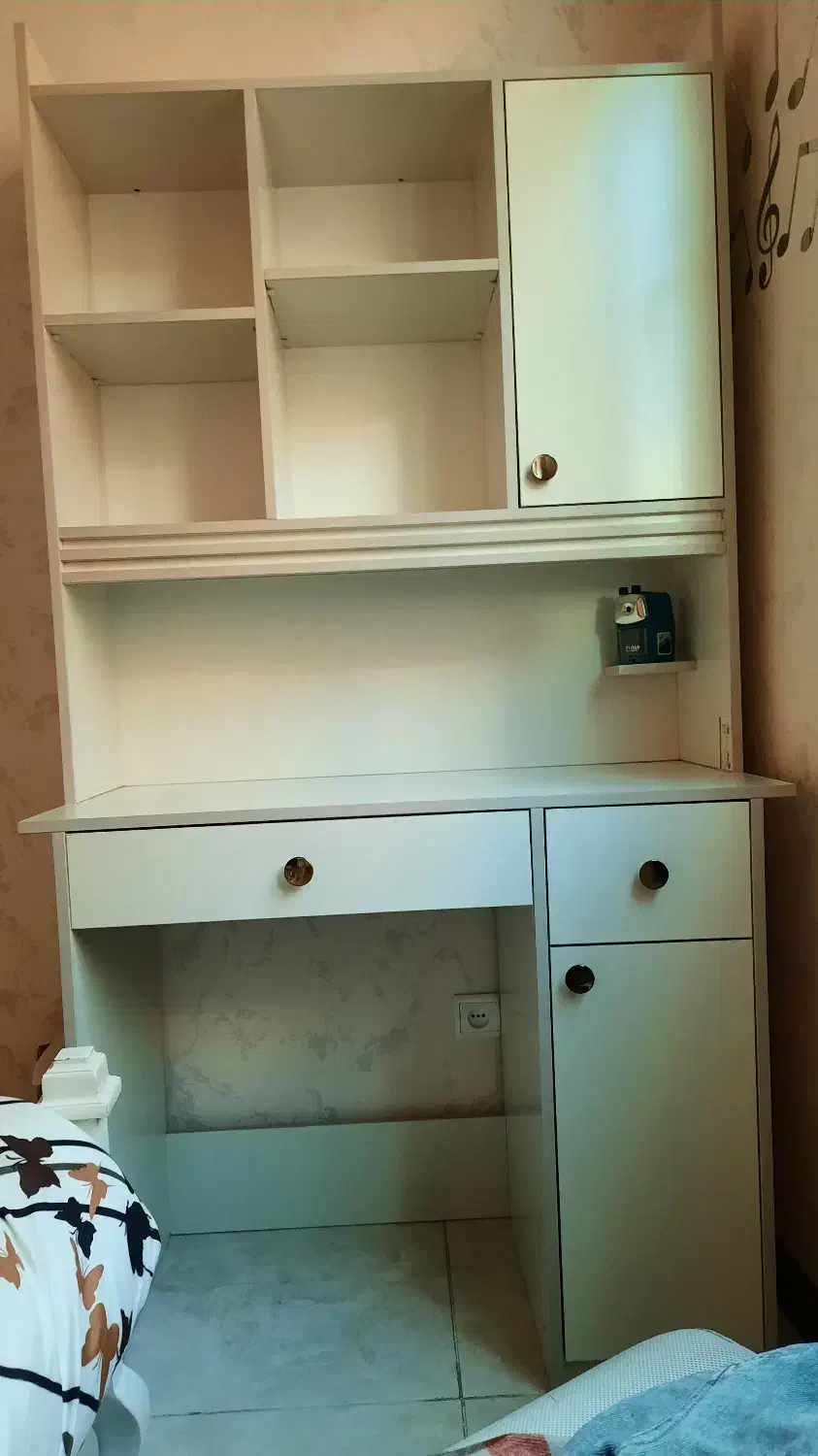 کتابخانه و میز تحریر|کتابخانه، شلف، قفسههای دیواری|ری, ولی آباد|دیوار