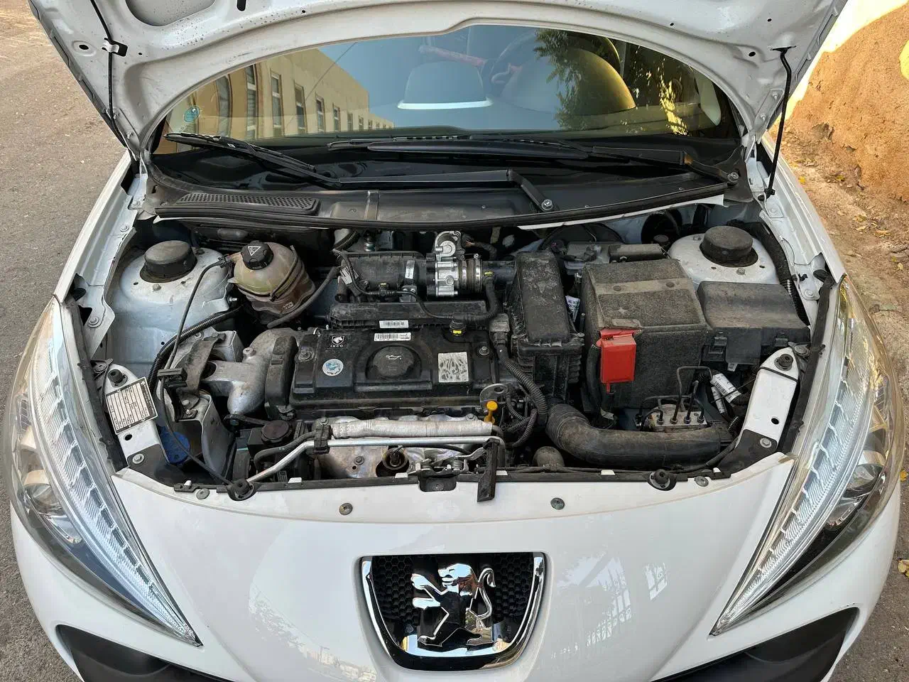 207 سفید صفر|خودرو سواری و وانت|پرند, فاز ۵|دیوار