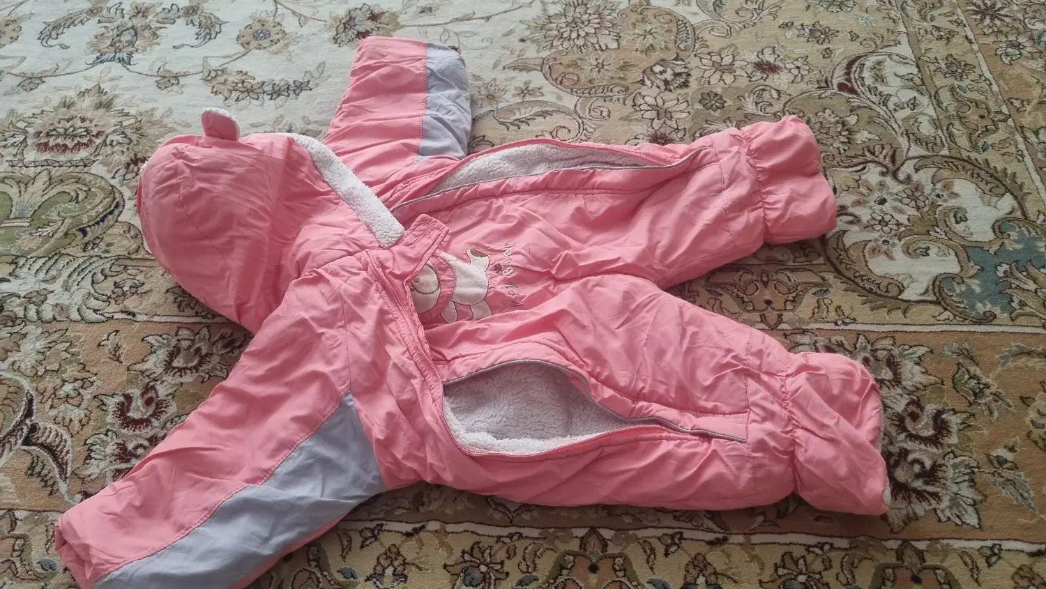 کاپشن سر همی|کفش و لباس بچه|اصفهان, دشتستان|دیوار