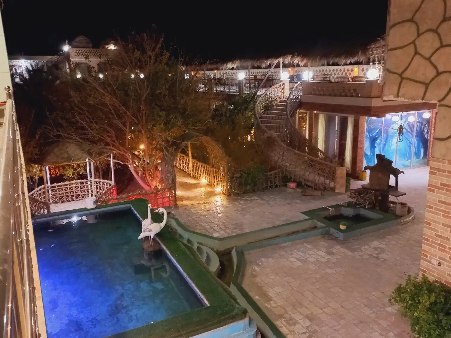 ادامه تخفیفات خانه عقدباغ گفتگو۲۰٪تخفیف وکافه ۳۵٪|خدمات پذیرایی، مراسم|اردکان, |دیوار