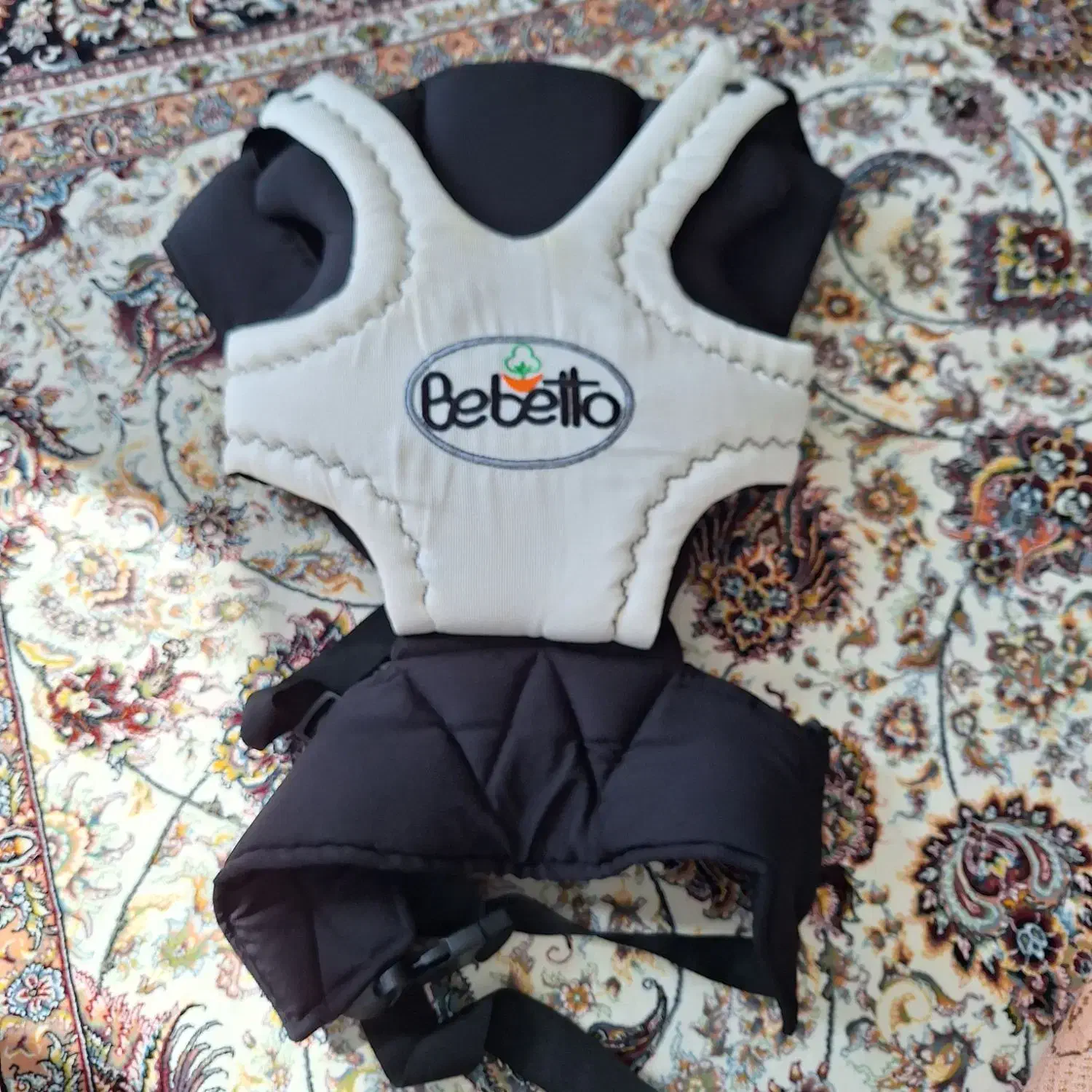 آغوشی نوزاد|اسباب و اثاث بچه|قشم, |دیوار