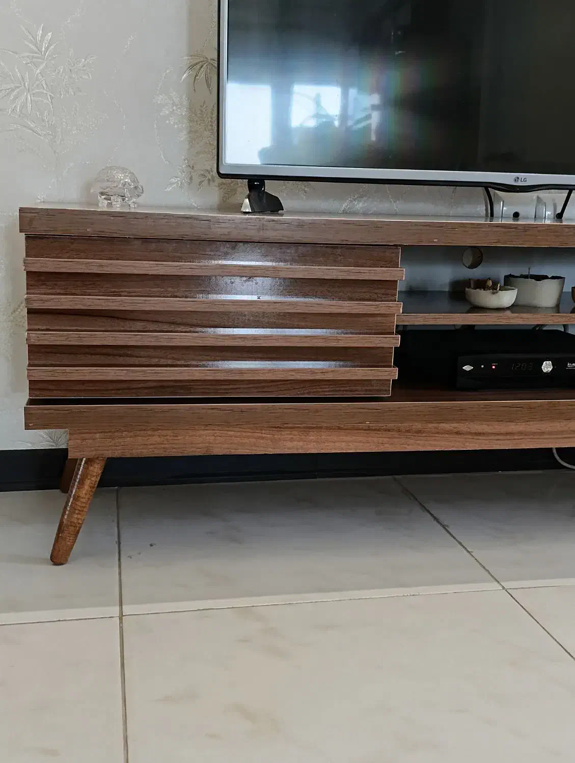 میزتلوزیون|میز تلویزیون|گنبد کاووس, |دیوار