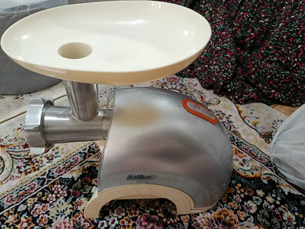 چرخ گوشت|خردکن، آسیاب، غذاساز|رشت, خبرنگار|دیوار