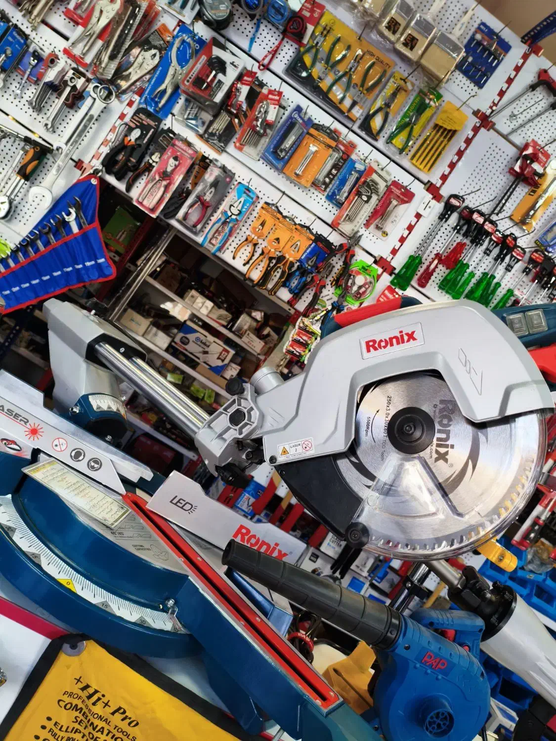 فارسی بر رونیکس تخفیف|ابزارآلات|اراک, |دیوار