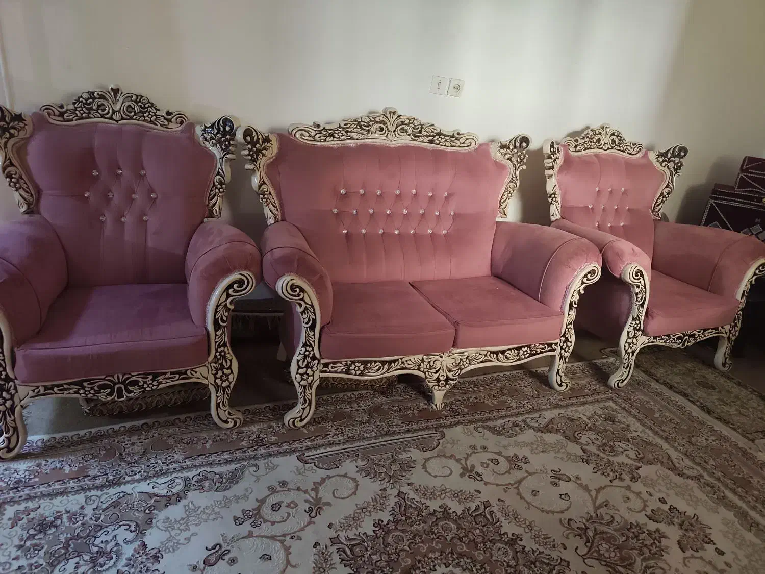 مبل سلطنتی|مبلمان خانگی و میز عسلی|سنندج, |دیوار