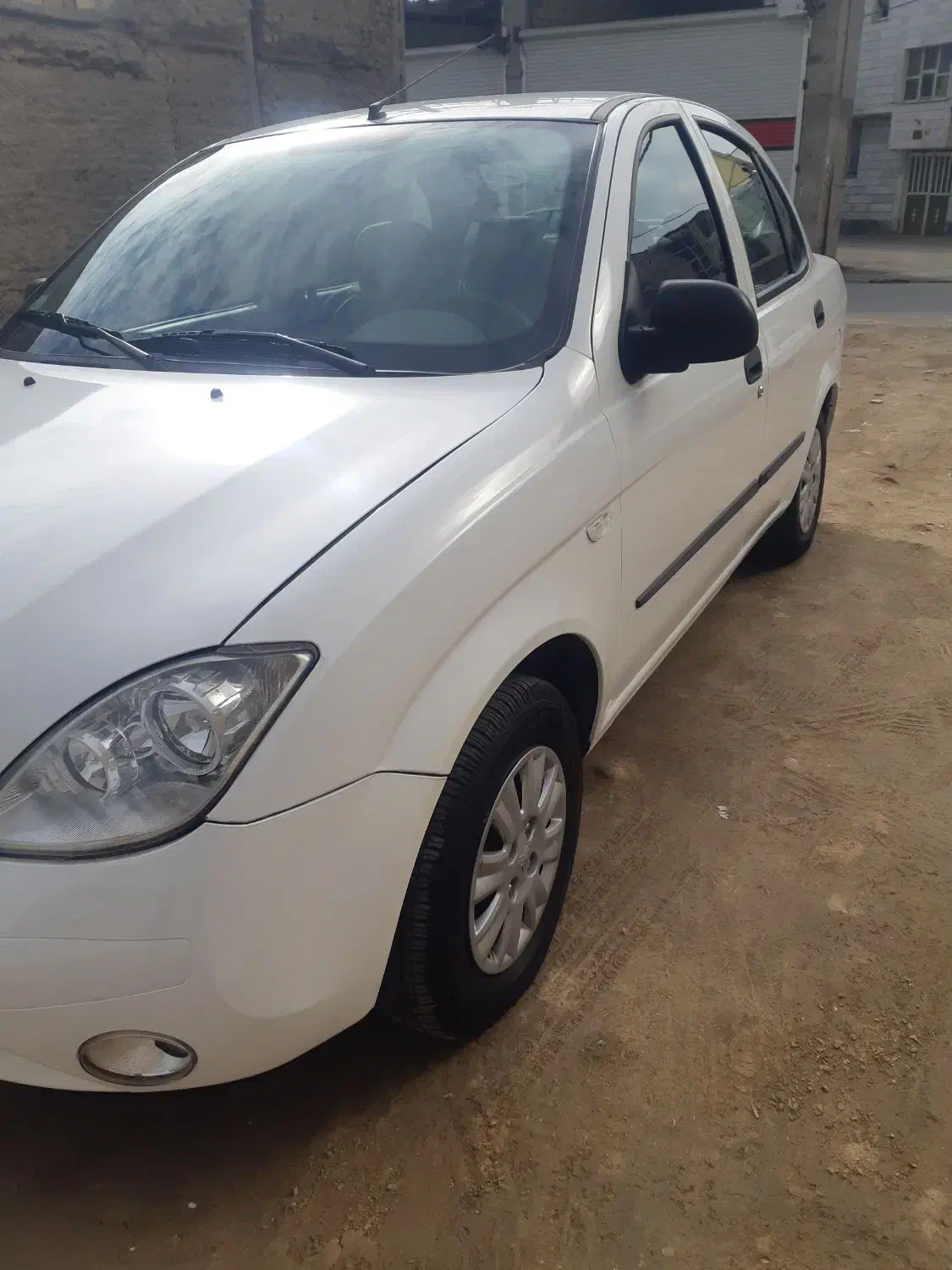 تیبا ۱ کم کار|خودرو سواری و وانت|بروجرد, |دیوار